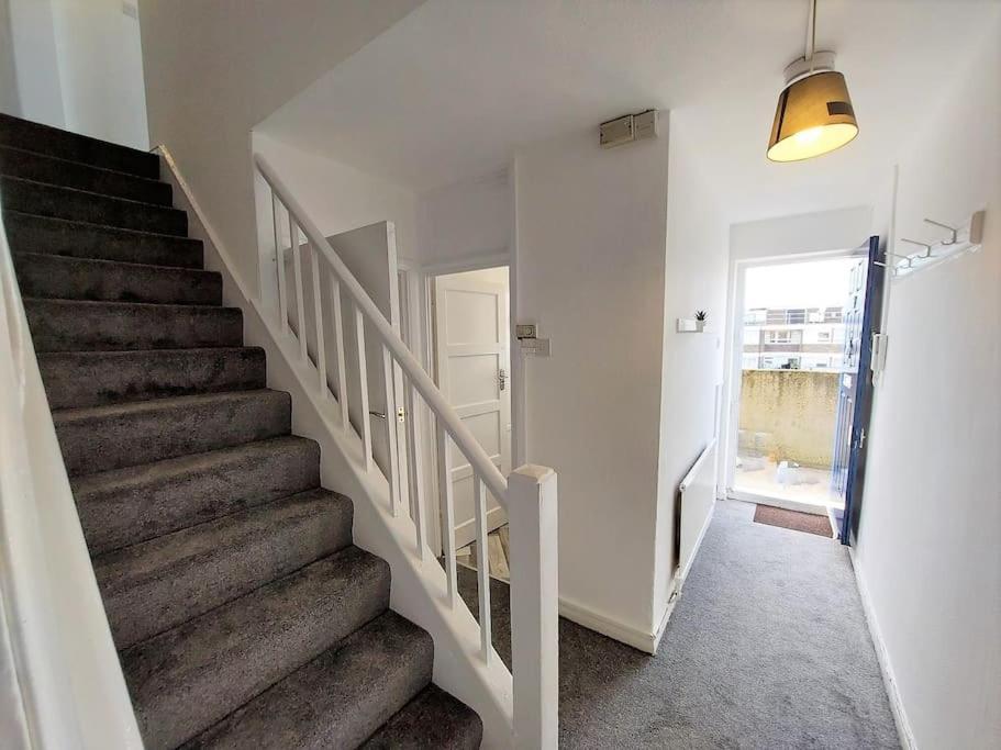 Apartment 3 Bedroom Flat In Hoxton London